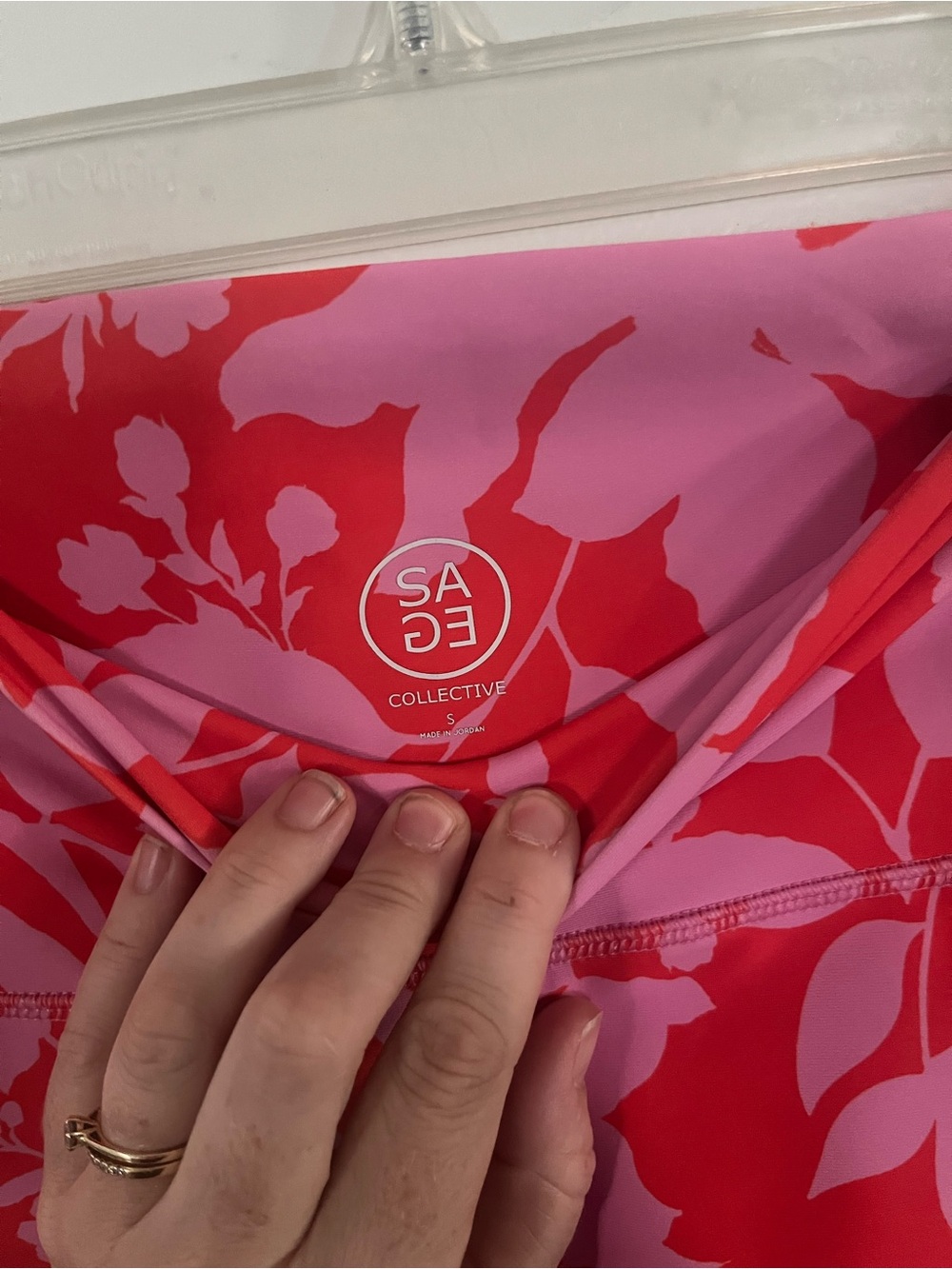 Floral High-Rise Bike Shorts in Pink and Red - Picture 4 of 7